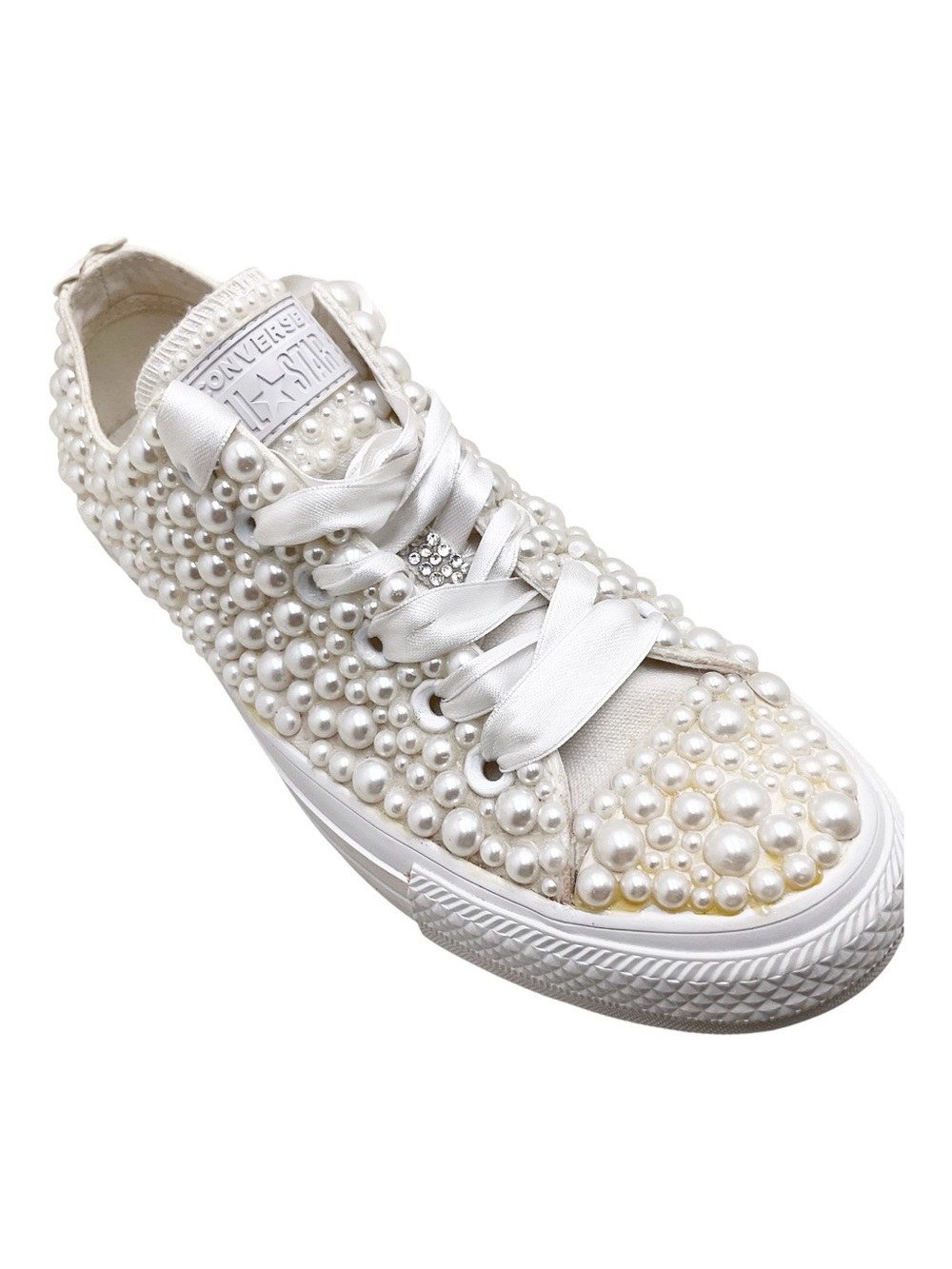 {Converse} Chucks and Pearls Sneakers Bridal Sneakers